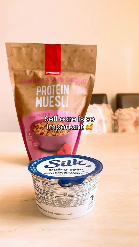 SELF CARE IS IMPORTANT 🍓🧴😍💗

Self-care is important, and for me it begins with nourishing my body with wholesome foods. I've found that prioritizing fiber and protein has significantly boosted my energy levels and improved my mood. 🥰

Prozis @pr
